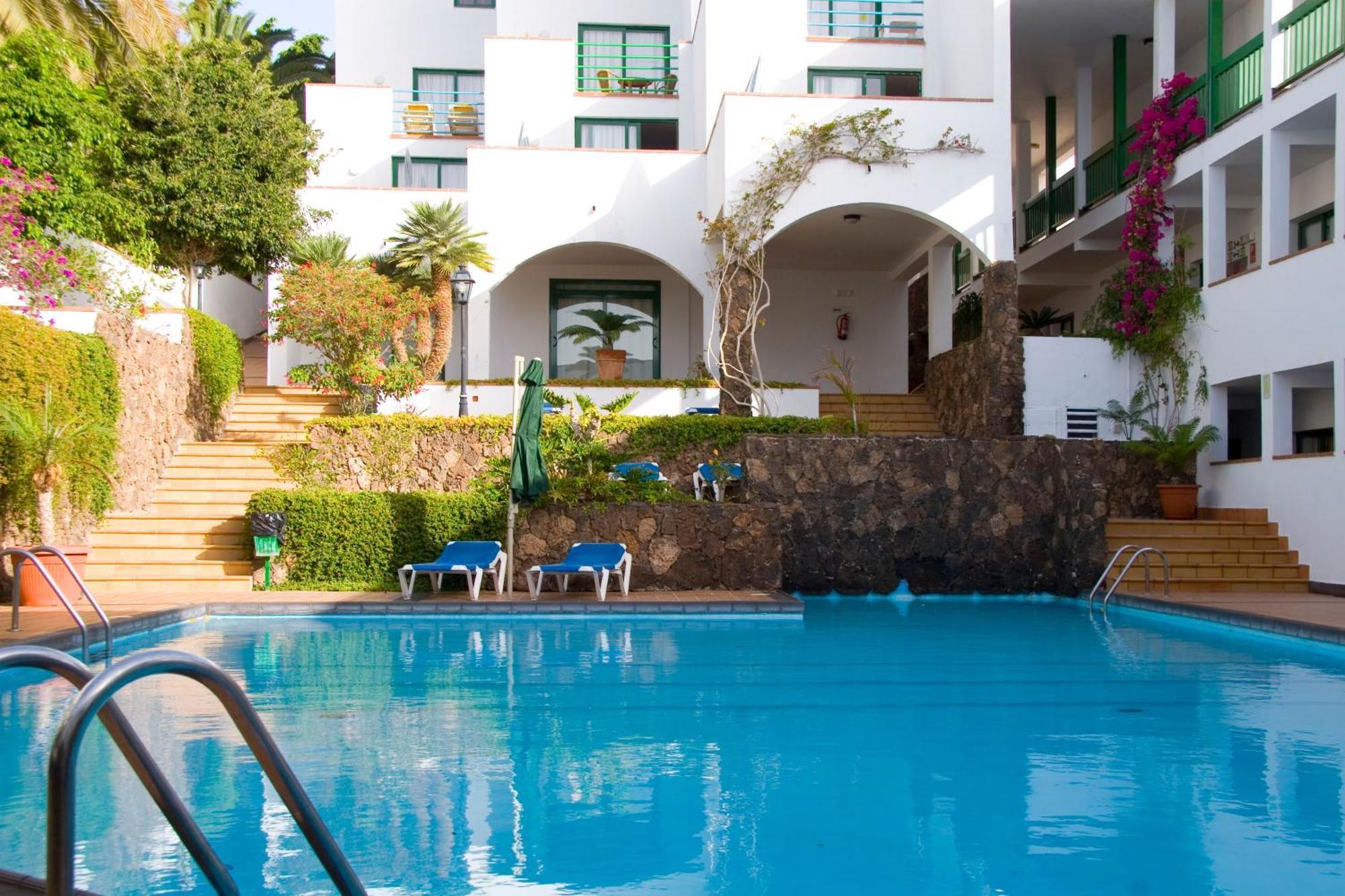 Aparthotel Esquinzo Y Monte Del Mar Playa De Esquinzo Exterior photo