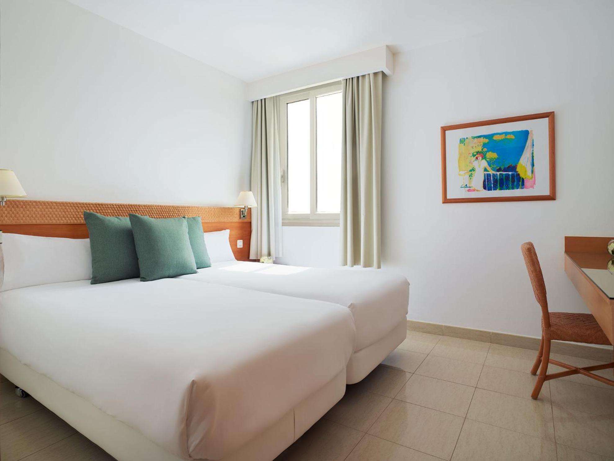 Aparthotel Esquinzo Y Monte Del Mar Playa De Esquinzo Exterior photo